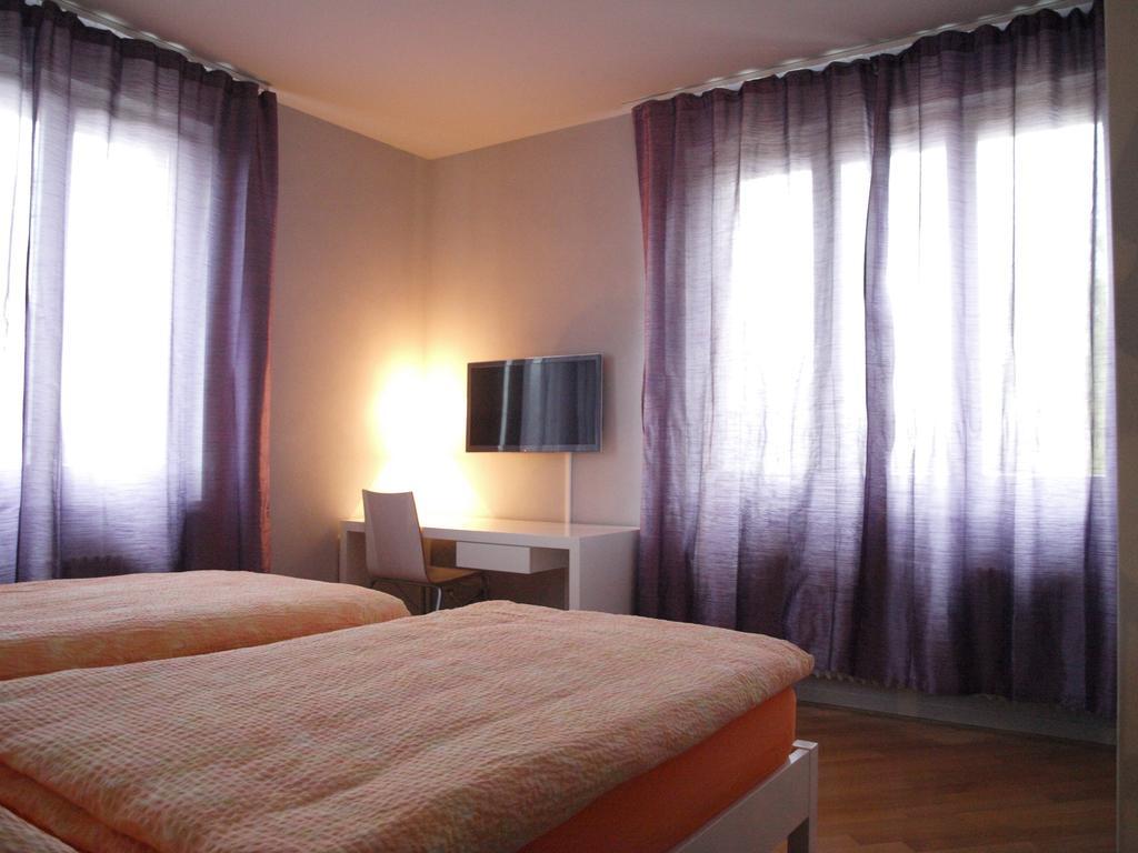 Auberge De Founex Εξωτερικό φωτογραφία